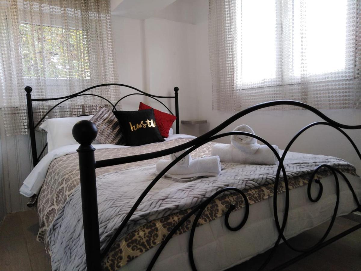 Katsikantaris Homes Paphos Eksteriør billede