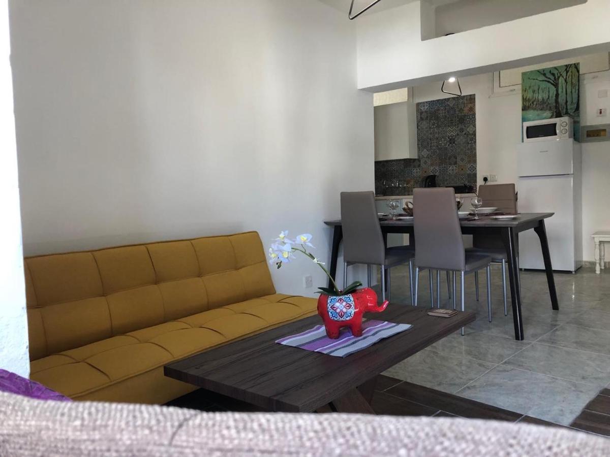 Katsikantaris Homes Paphos Eksteriør billede