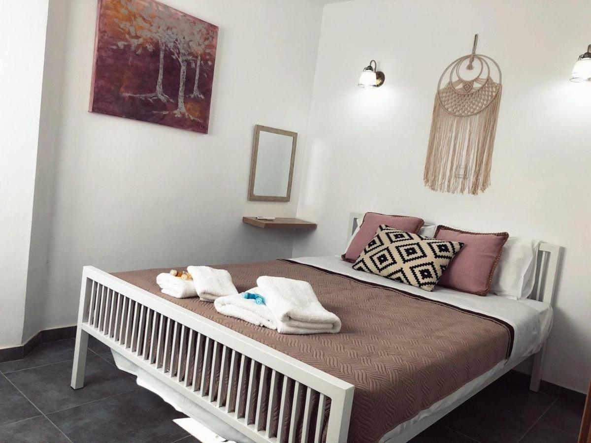 Katsikantaris Homes Paphos Eksteriør billede